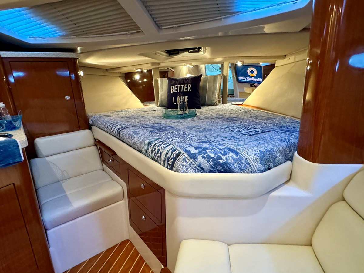 https://arconyachts.ams3.digitaloceanspaces.com/175094/conversions/large_4390696-optimize.jpg