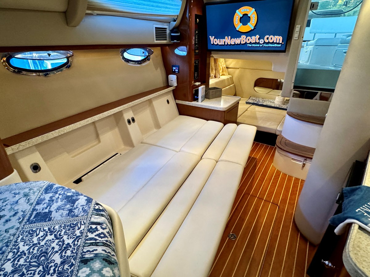 https://arconyachts.ams3.digitaloceanspaces.com/175140/conversions/large_4390711-optimize.jpg