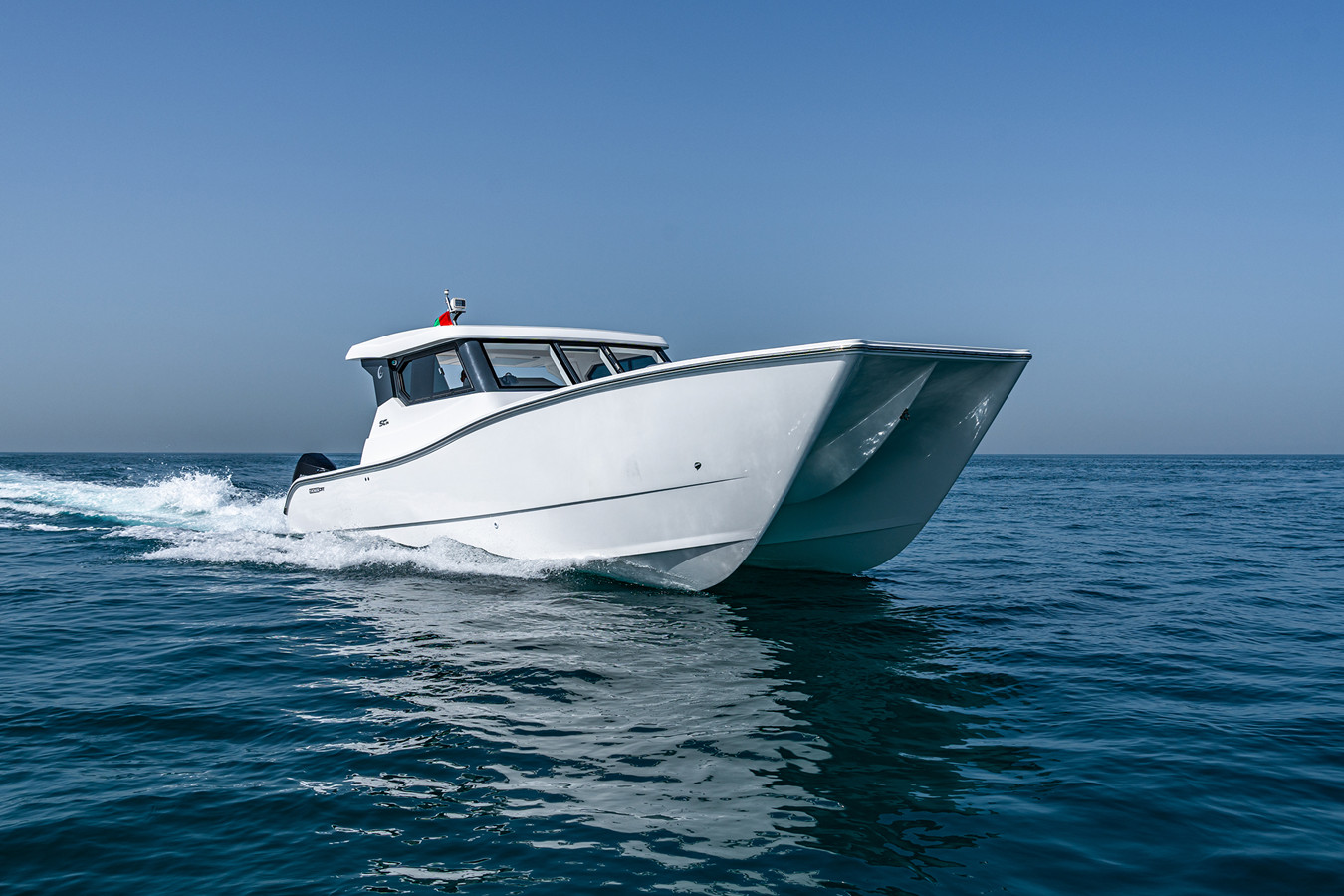 https://arconyachts.ams3.digitaloceanspaces.com/175430/conversions/large_4130933-optimize.jpg