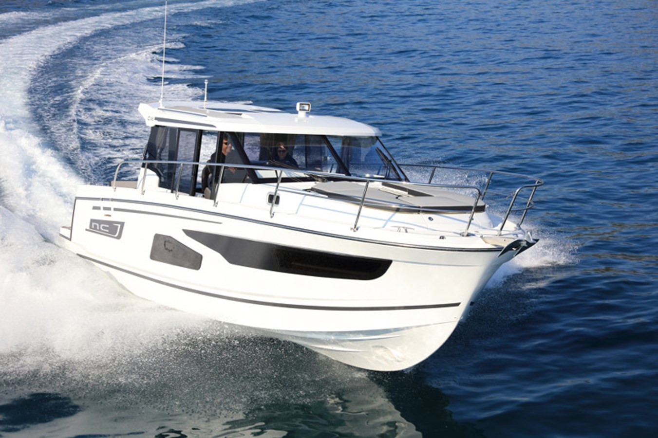 https://arconyachts.ams3.digitaloceanspaces.com/175614/conversions/large_4695322-optimize.jpg
