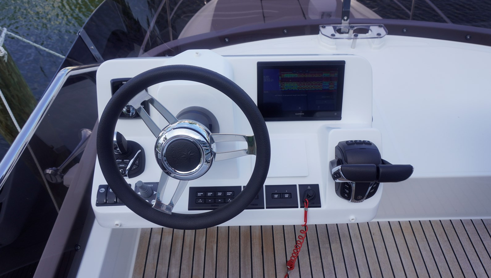 https://arconyachts.ams3.digitaloceanspaces.com/175650/conversions/large_4683351-optimize.jpg