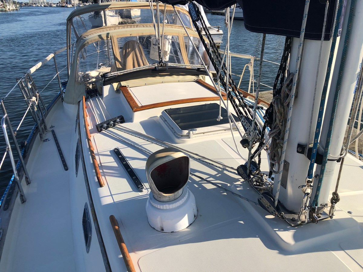 https://arconyachts.ams3.digitaloceanspaces.com/175807/conversions/large_4508039-optimize.jpg