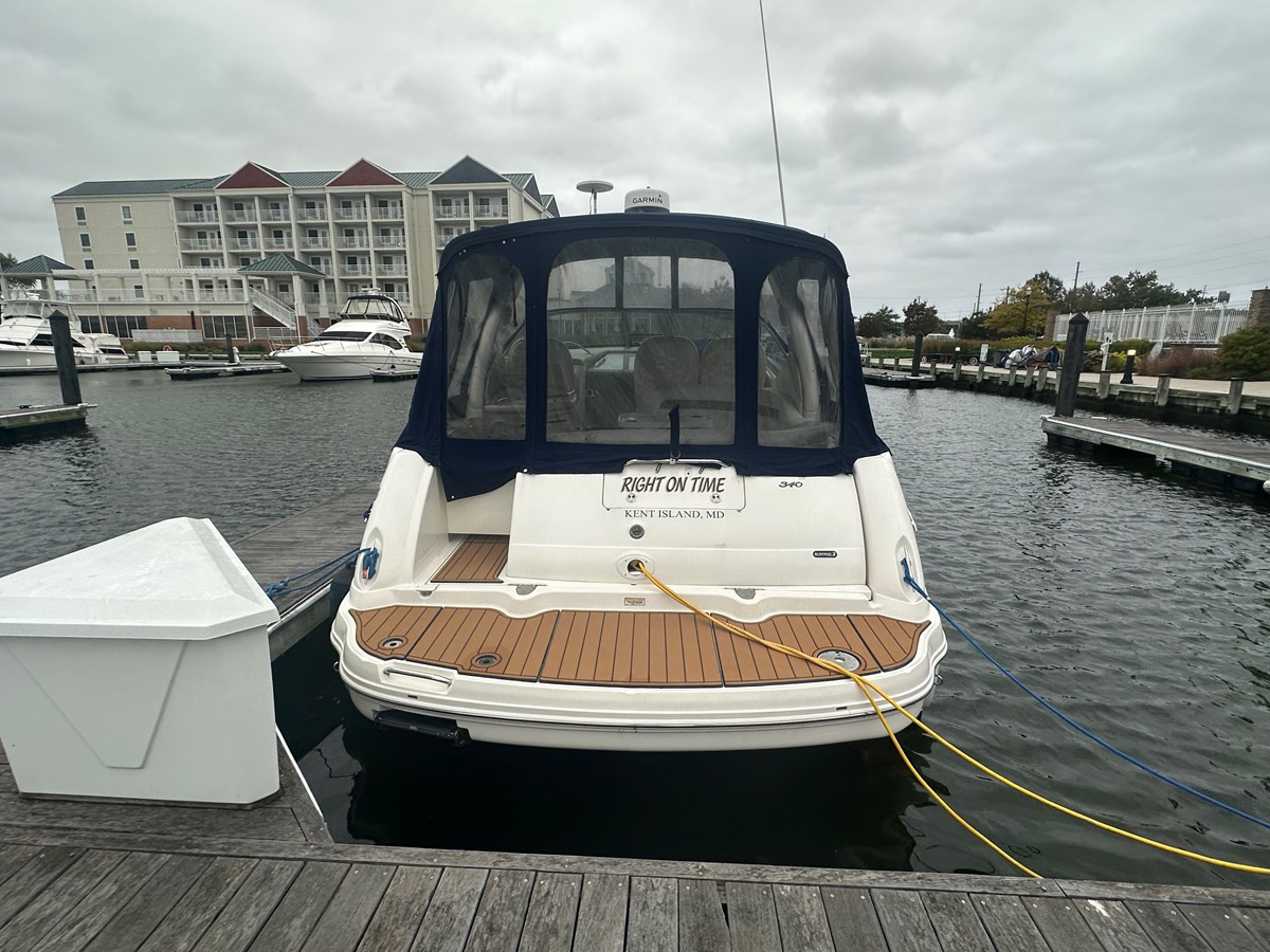 https://arconyachts.ams3.digitaloceanspaces.com/175929/conversions/large_4830047-optimize.jpg