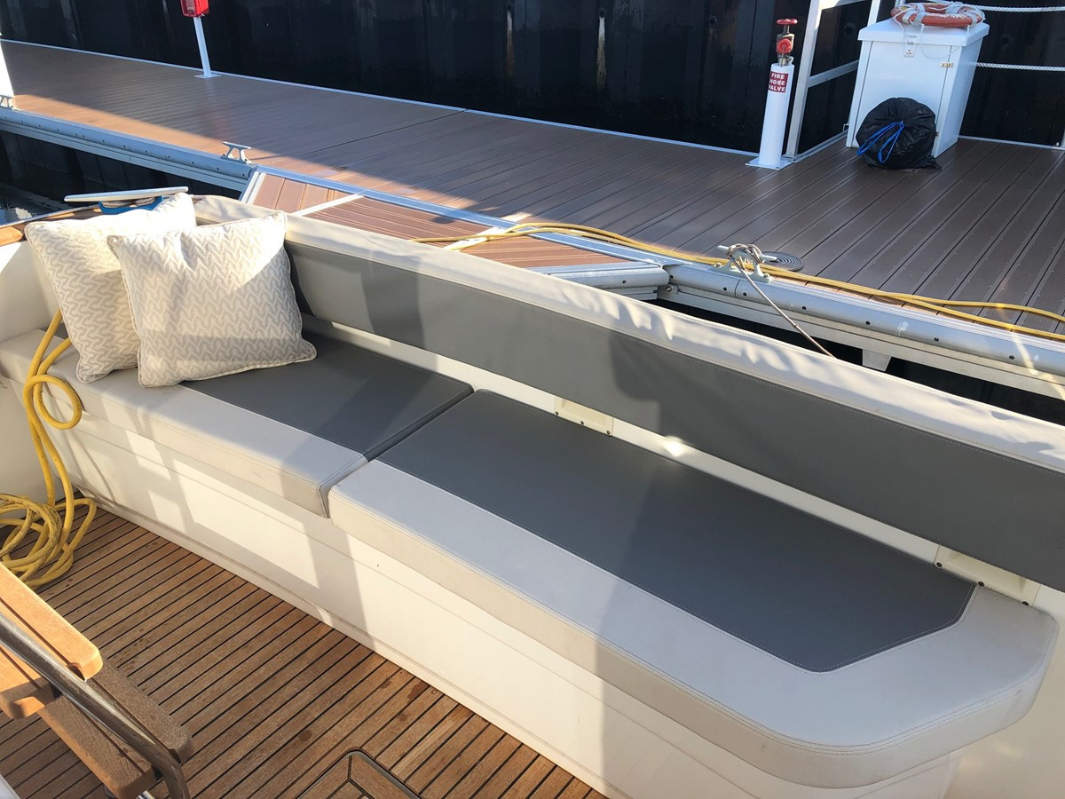 https://arconyachts.ams3.digitaloceanspaces.com/176069/conversions/large_2474804-optimize.jpg