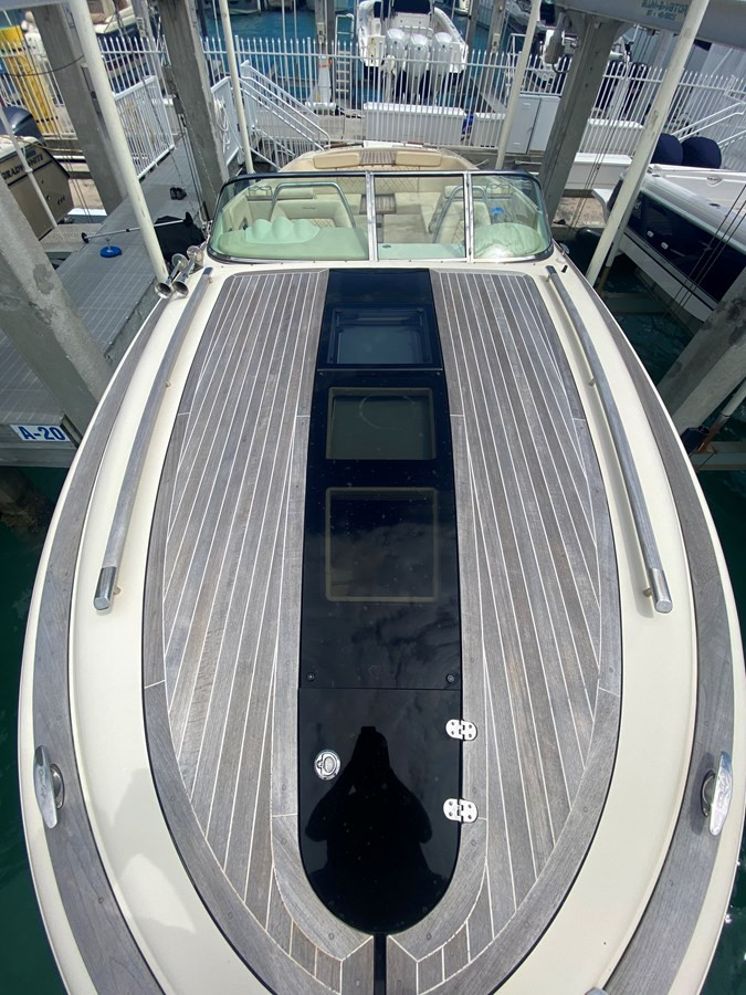 https://arconyachts.ams3.digitaloceanspaces.com/176117/conversions/large_3229247-optimize.jpg
