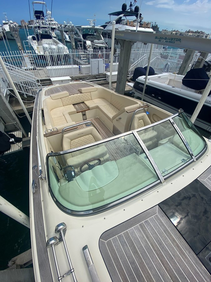 https://arconyachts.ams3.digitaloceanspaces.com/176129/conversions/large_3229251-optimize.jpg