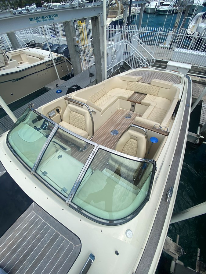 https://arconyachts.ams3.digitaloceanspaces.com/176132/conversions/large_3229252-optimize.jpg