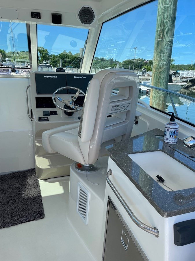 https://arconyachts.ams3.digitaloceanspaces.com/176199/conversions/large_3945937-optimize.jpg