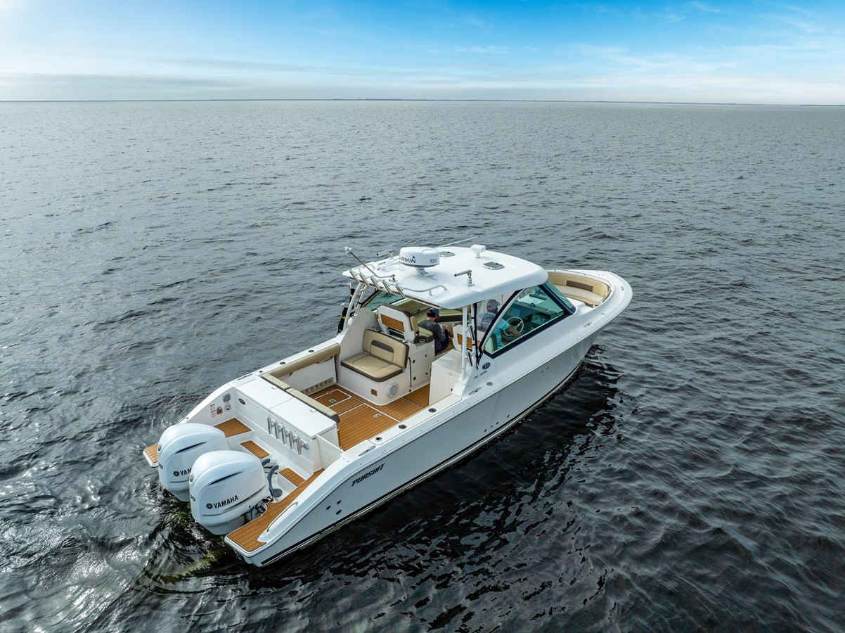 https://arconyachts.ams3.digitaloceanspaces.com/176427/conversions/large_4108196-optimize.jpg