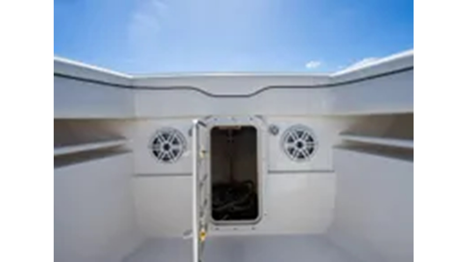 https://arconyachts.ams3.digitaloceanspaces.com/176859/conversions/large_4291494-optimize.jpg