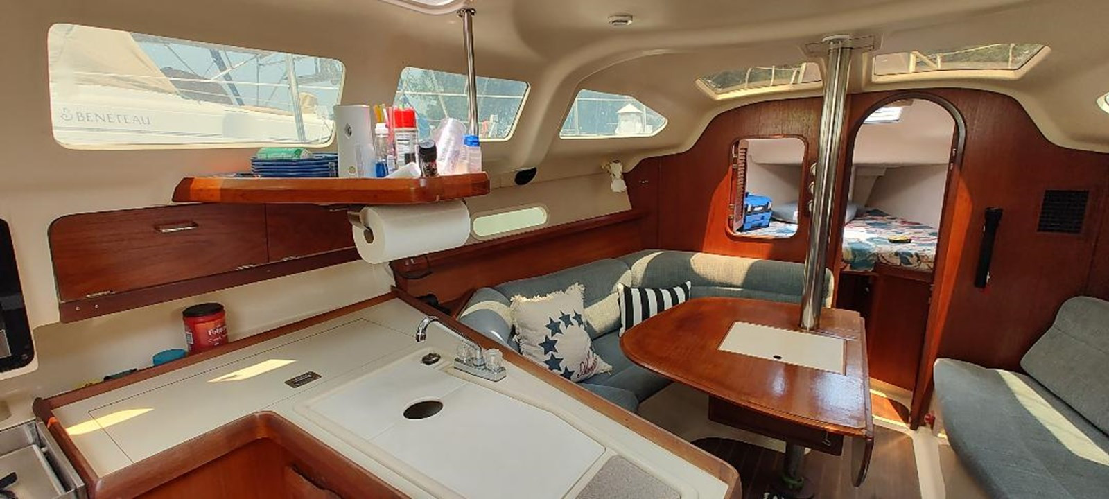 https://arconyachts.ams3.digitaloceanspaces.com/176896/conversions/large_4301777-optimize.jpg