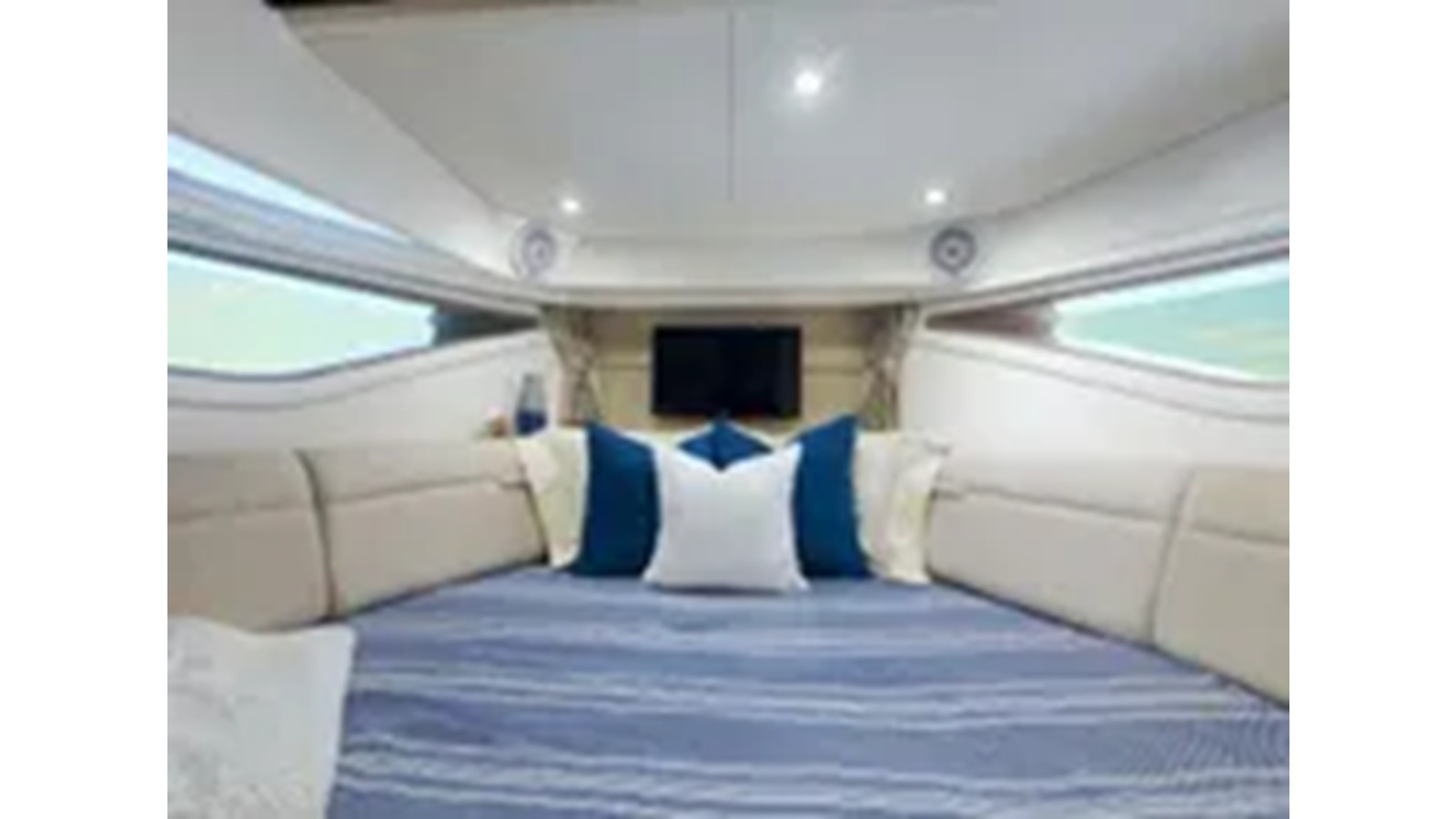 https://arconyachts.ams3.digitaloceanspaces.com/176952/conversions/large_4329108-optimize.jpg