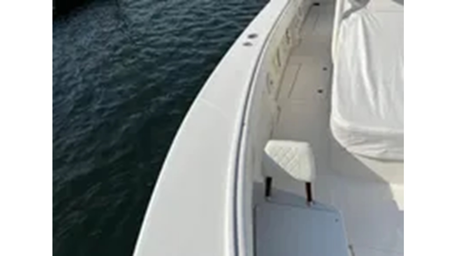 https://arconyachts.ams3.digitaloceanspaces.com/177088/conversions/large_4329897-optimize.jpg