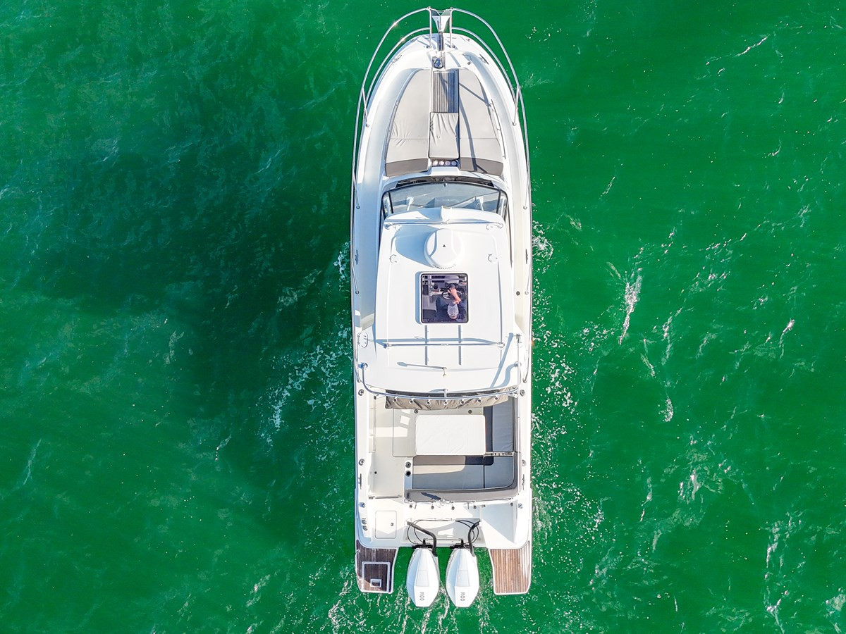 https://arconyachts.ams3.digitaloceanspaces.com/177238/conversions/large_4540700-optimize.jpg