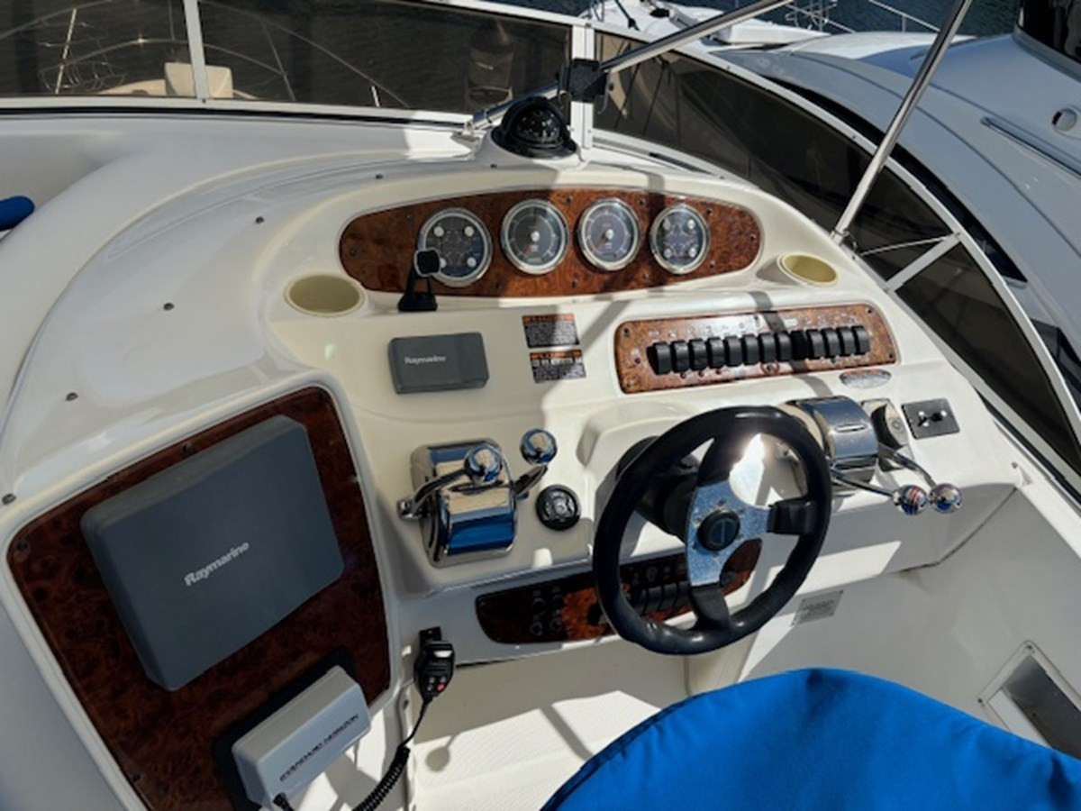 https://arconyachts.ams3.digitaloceanspaces.com/177259/conversions/large_4578788-optimize.jpg