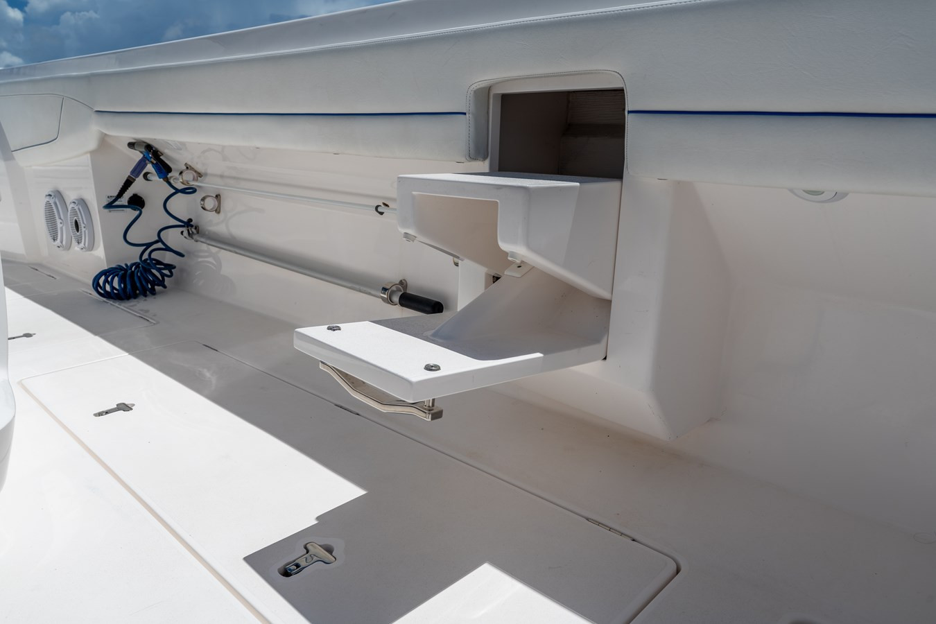 https://arconyachts.ams3.digitaloceanspaces.com/177641/conversions/large_4719401-optimize.jpg