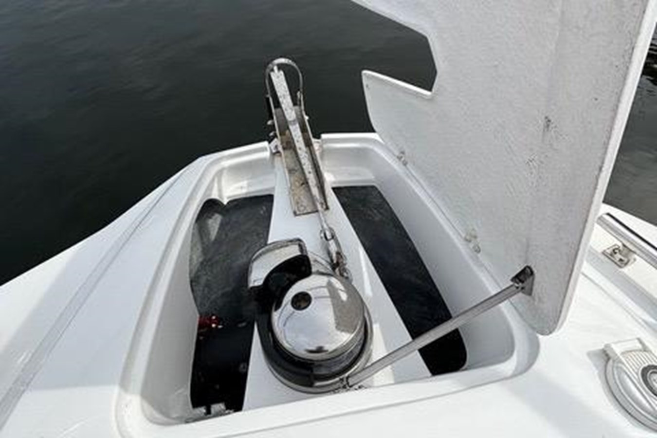https://arconyachts.ams3.digitaloceanspaces.com/177732/conversions/large_4103669-optimize.jpg