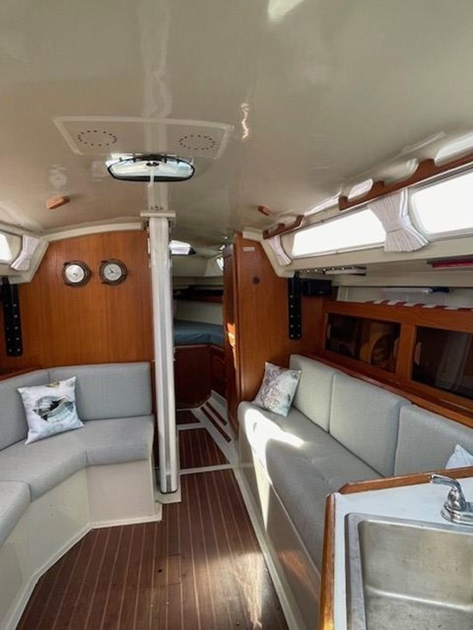 https://arconyachts.ams3.digitaloceanspaces.com/177816/conversions/large_4510753-optimize.jpg