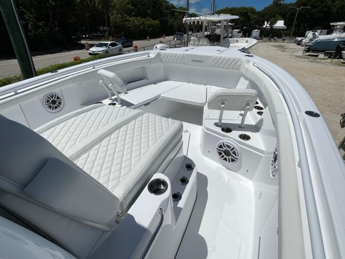 https://arconyachts.ams3.digitaloceanspaces.com/177977/conversions/large_4596594-optimize.jpg