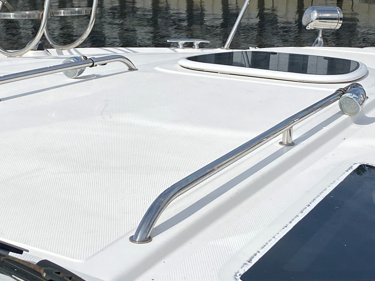 https://arconyachts.ams3.digitaloceanspaces.com/178400/conversions/large_3638360-optimize.jpg