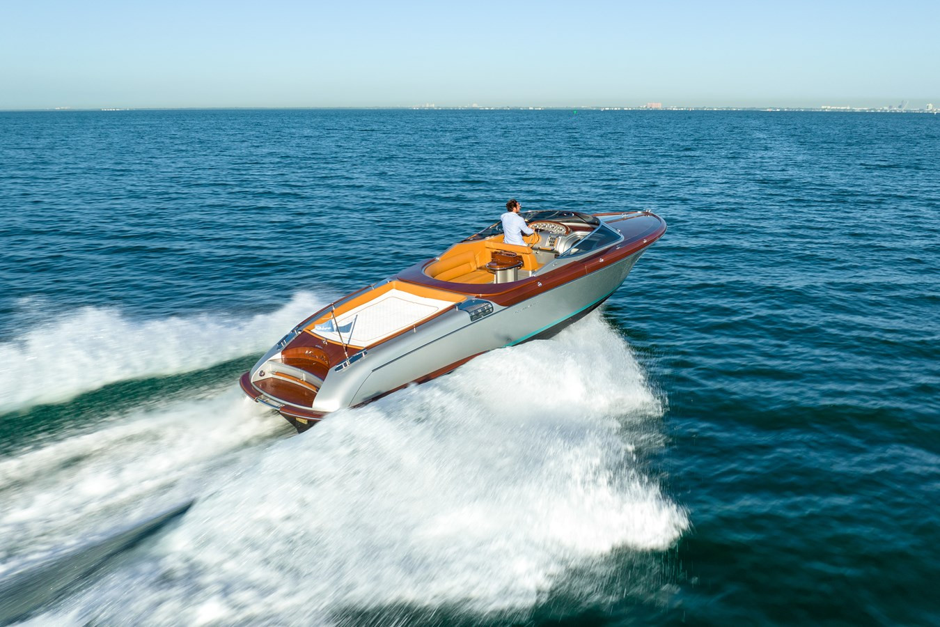 https://arconyachts.ams3.digitaloceanspaces.com/178831/conversions/large_3626521-optimize.jpg