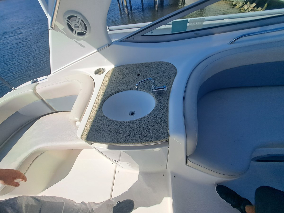 https://arconyachts.ams3.digitaloceanspaces.com/178912/conversions/large_3923766-optimize.jpg