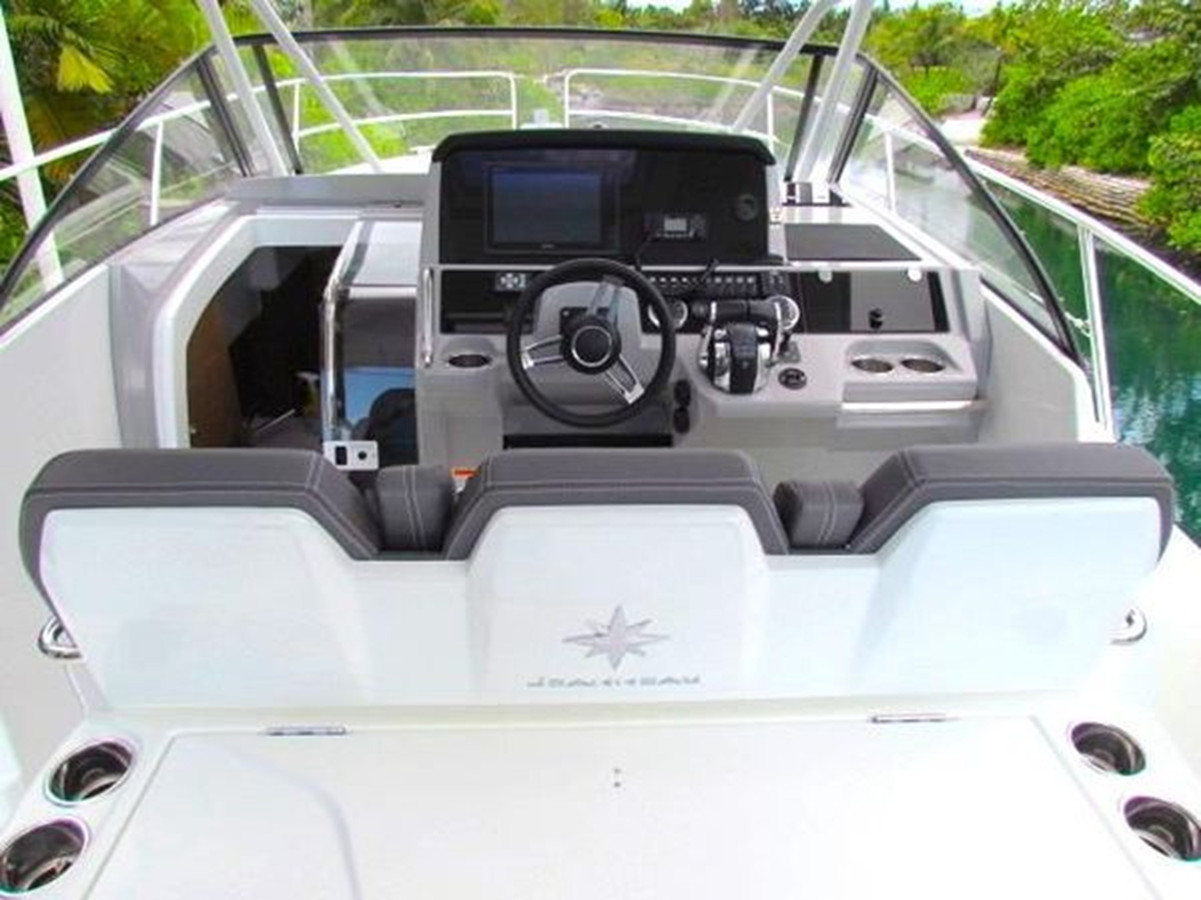 https://arconyachts.ams3.digitaloceanspaces.com/178926/conversions/large_3965594-optimize.jpg
