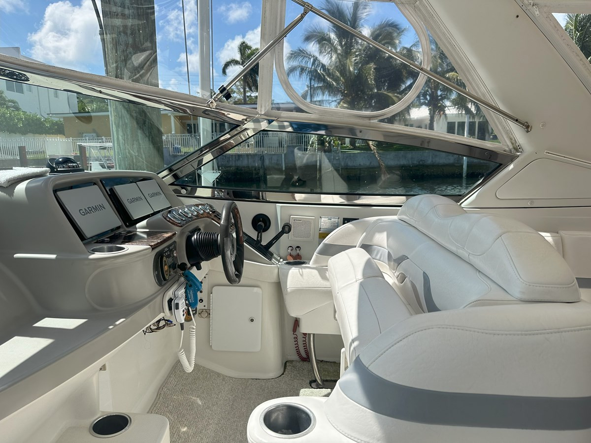 https://arconyachts.ams3.digitaloceanspaces.com/179107/conversions/large_4180509-optimize.jpg