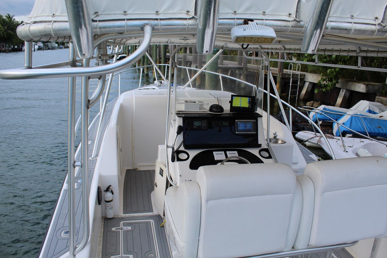 https://arconyachts.ams3.digitaloceanspaces.com/179185/conversions/large_4252255-optimize.jpg