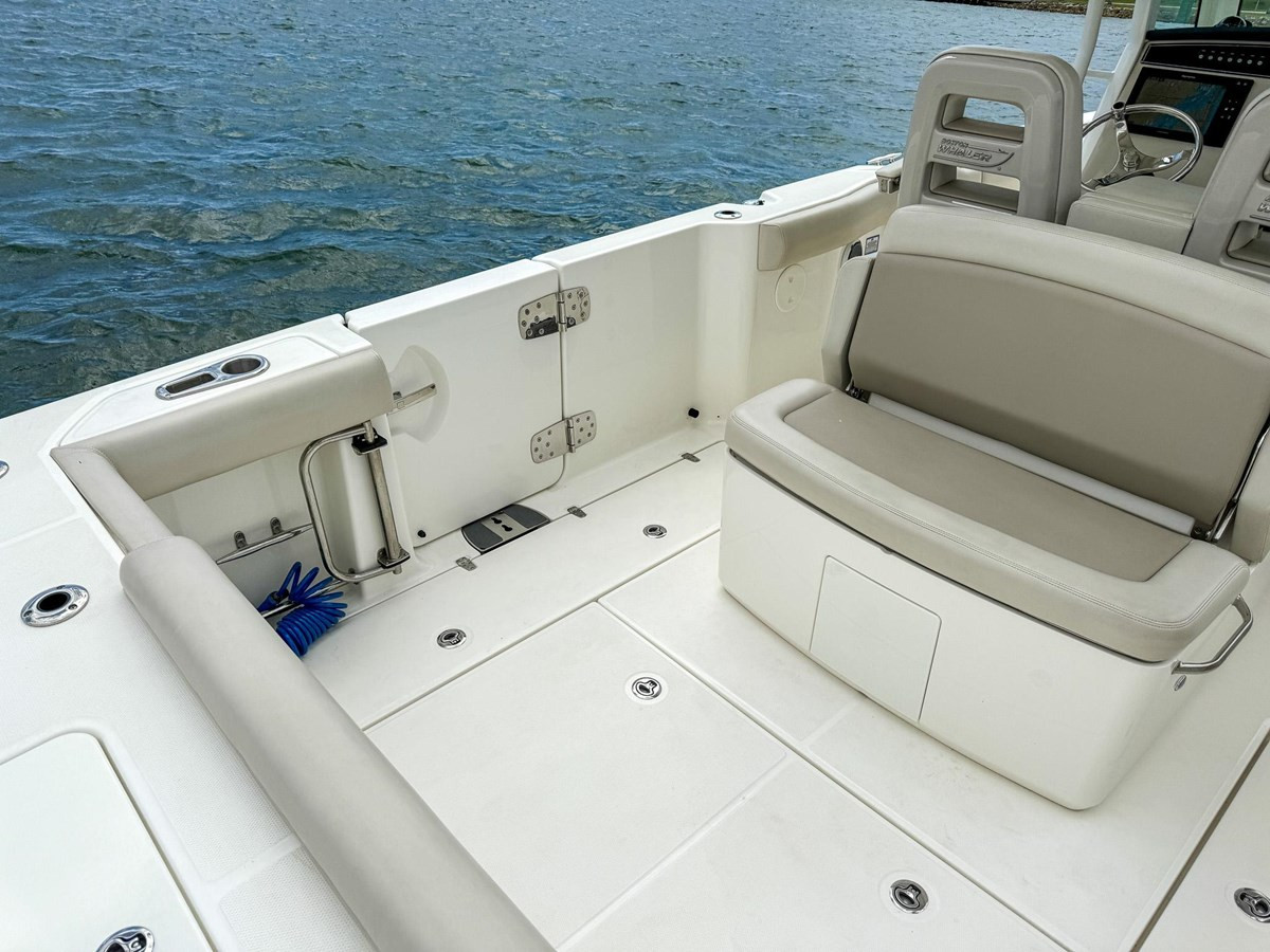 https://arconyachts.ams3.digitaloceanspaces.com/179219/conversions/large_4243305-optimize.jpg