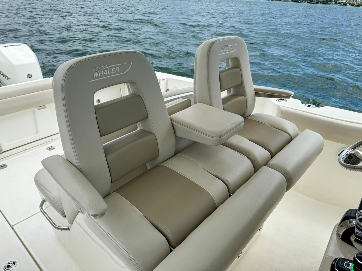https://arconyachts.ams3.digitaloceanspaces.com/179225/conversions/large_4243307-optimize.jpg