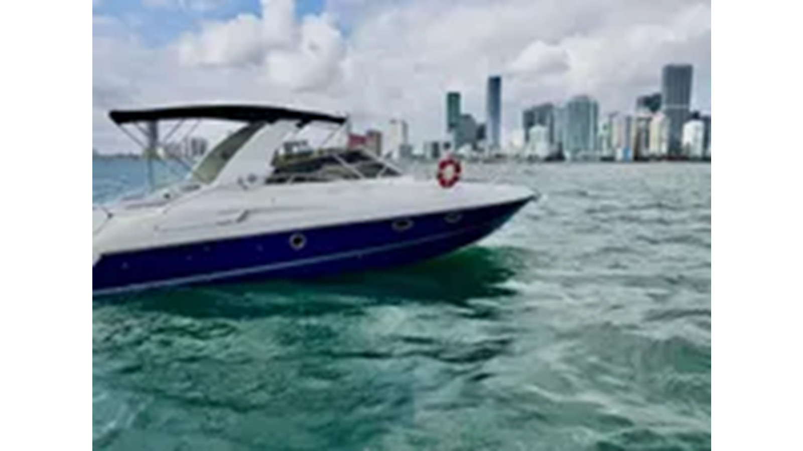 https://arconyachts.ams3.digitaloceanspaces.com/179341/conversions/large_4289796-optimize.jpg