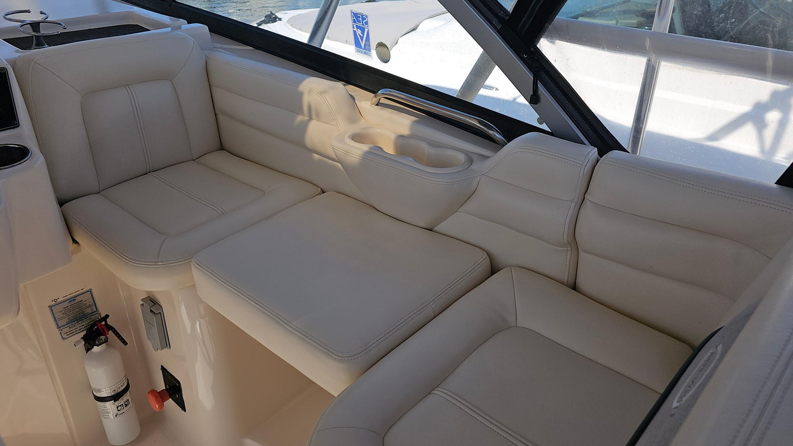 https://arconyachts.ams3.digitaloceanspaces.com/179533/conversions/large_4370285-optimize.jpg