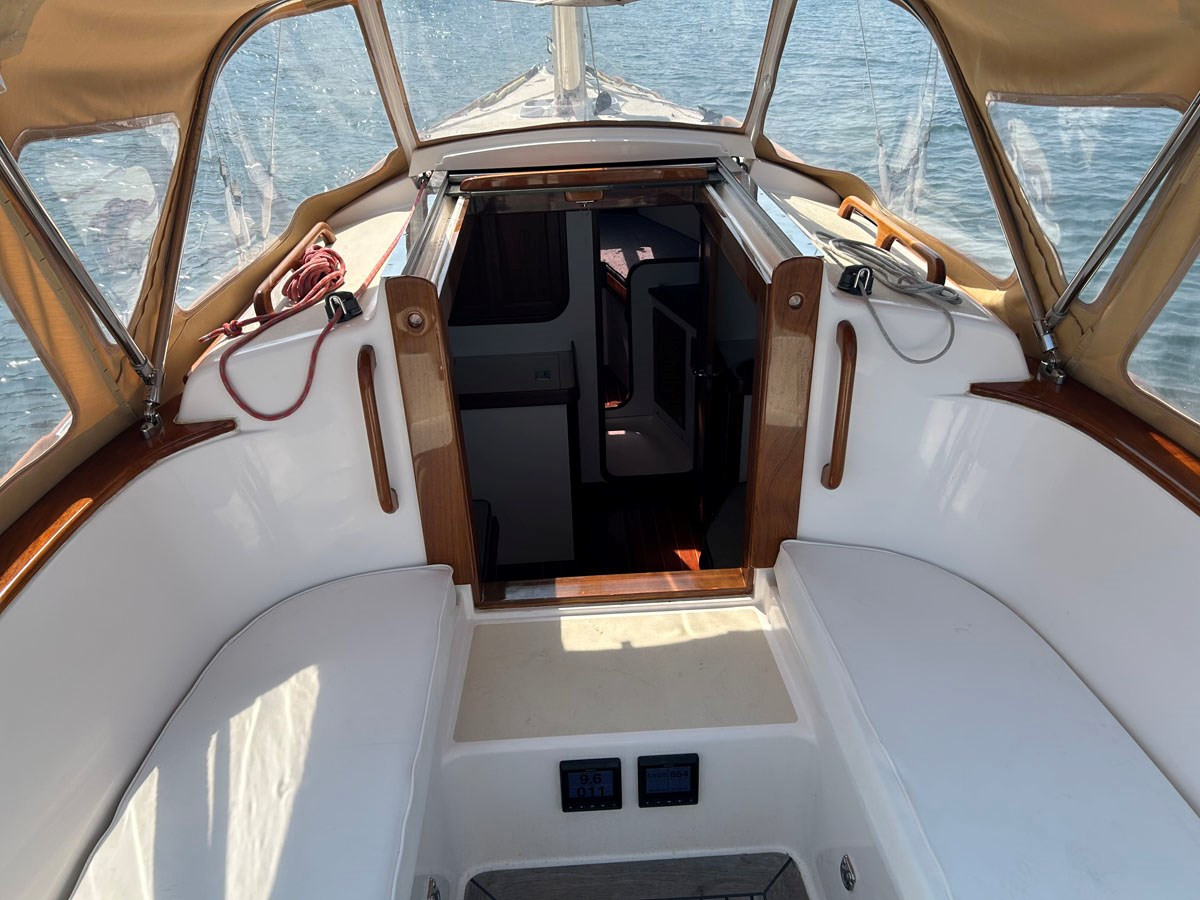https://arconyachts.ams3.digitaloceanspaces.com/179726/conversions/large_4766140-optimize.jpg