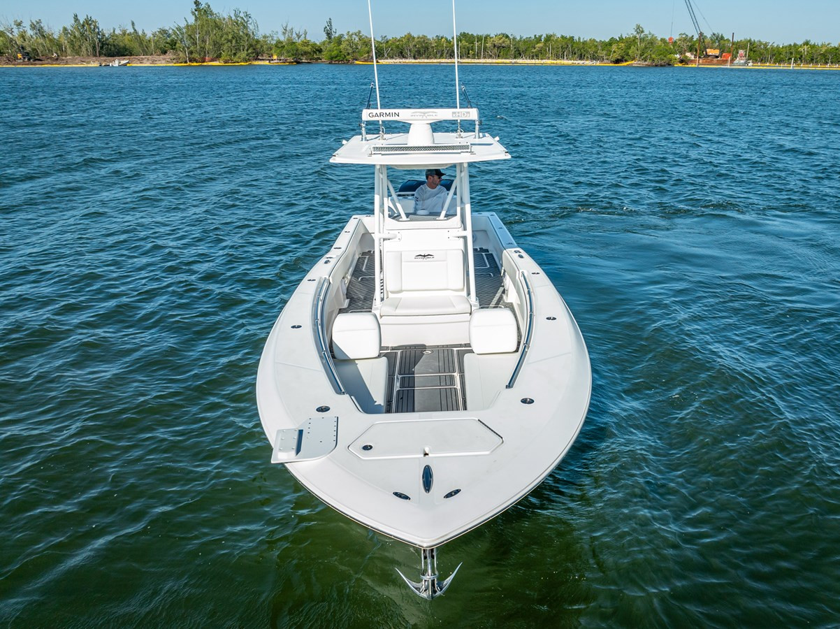 https://arconyachts.ams3.digitaloceanspaces.com/179913/conversions/large_4130597-optimize.jpg