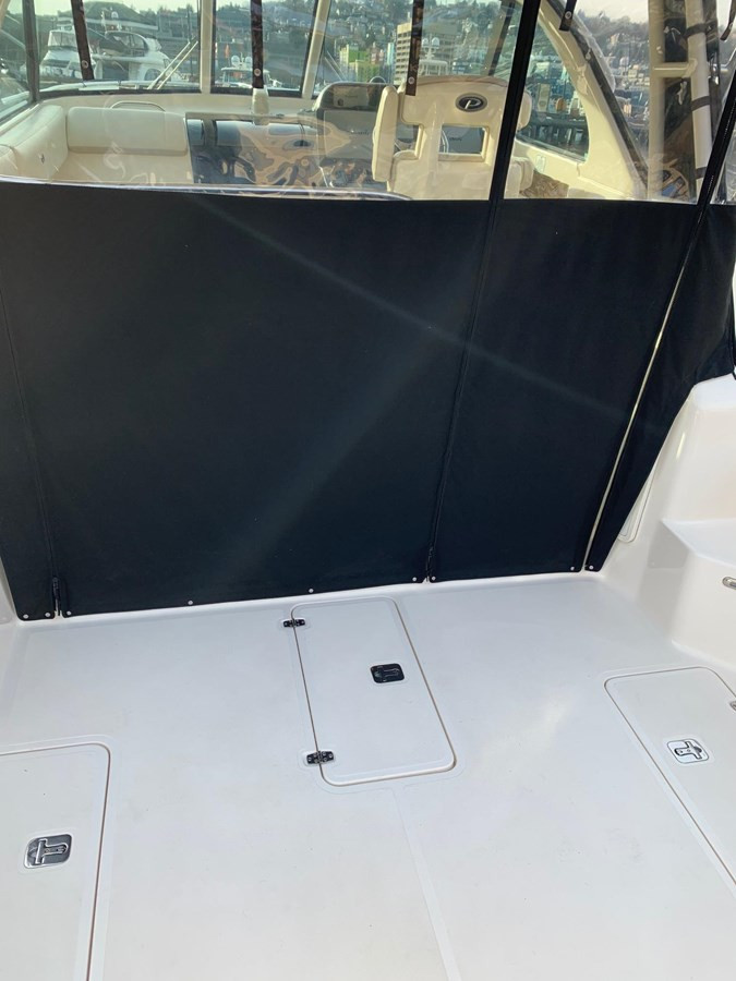 https://arconyachts.ams3.digitaloceanspaces.com/179987/conversions/large_3180347-optimize.jpg