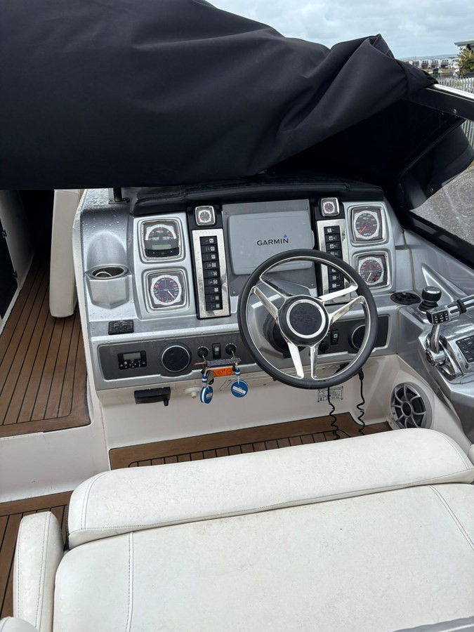 https://arconyachts.ams3.digitaloceanspaces.com/180014/conversions/large_4854823-optimize.jpg