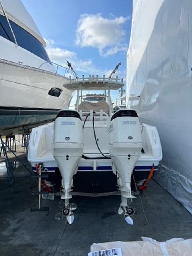 https://arconyachts.ams3.digitaloceanspaces.com/180056/conversions/large_4376881-optimize.jpg