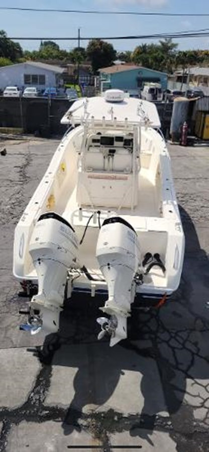 https://arconyachts.ams3.digitaloceanspaces.com/180059/conversions/large_4376882-optimize.jpg