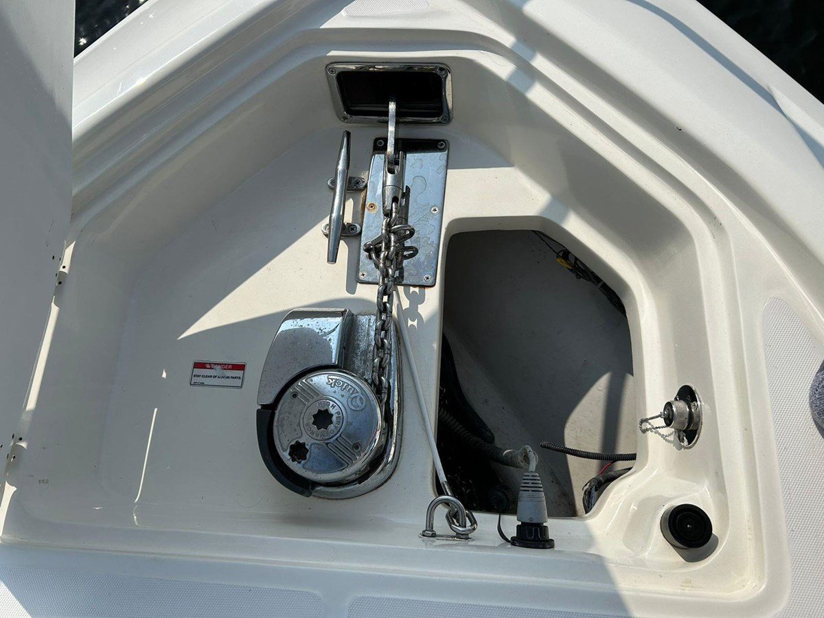 https://arconyachts.ams3.digitaloceanspaces.com/180373/conversions/large_4234783-optimize.jpg
