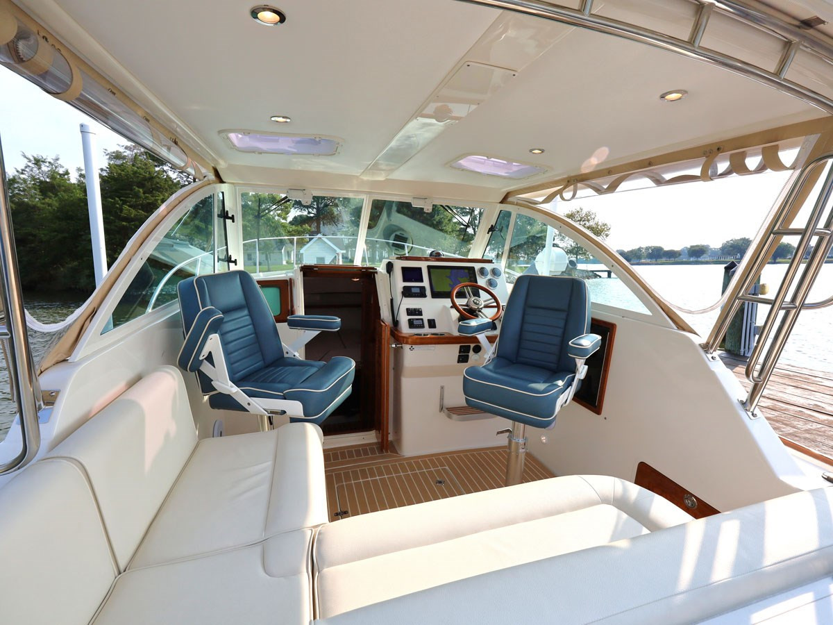 https://arconyachts.ams3.digitaloceanspaces.com/180624/conversions/large_4803720-optimize.jpg