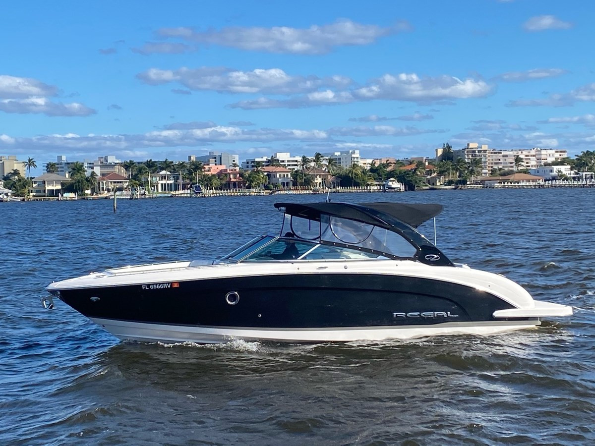 https://arconyachts.ams3.digitaloceanspaces.com/180681/conversions/large_3116303-optimize.jpg
