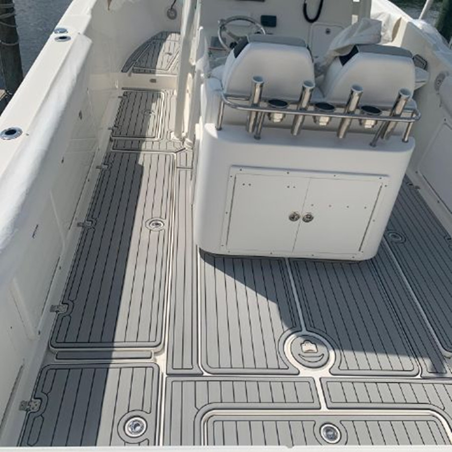 https://arconyachts.ams3.digitaloceanspaces.com/180789/conversions/large_3976518-optimize.jpg