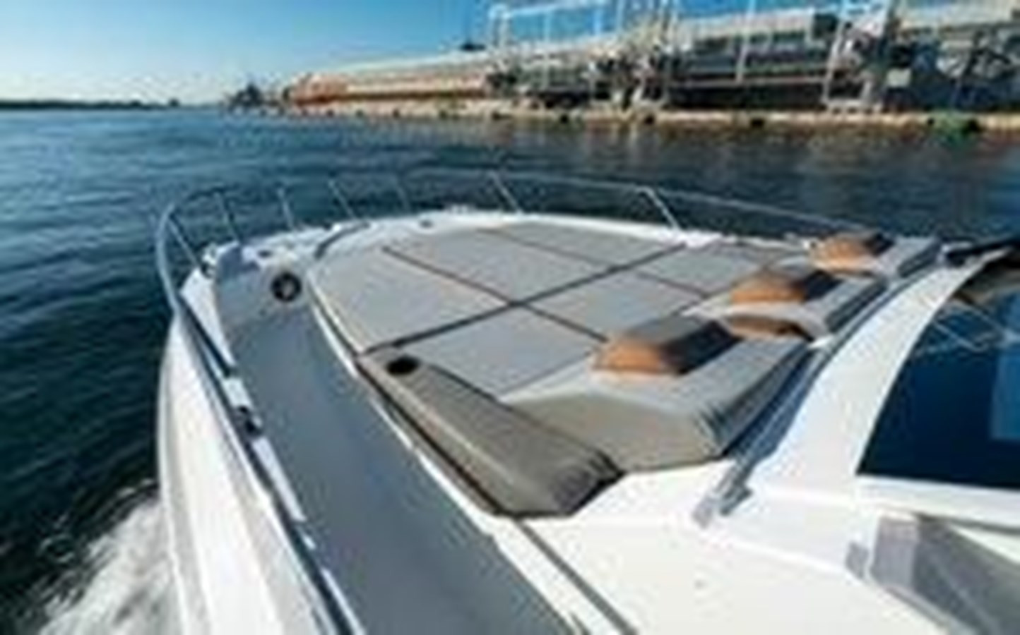 https://arconyachts.ams3.digitaloceanspaces.com/180806/conversions/large_3861669-optimize.jpg