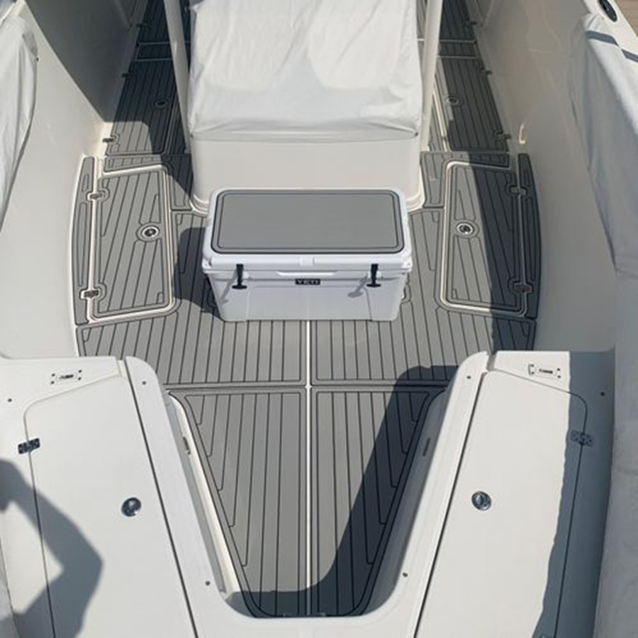 https://arconyachts.ams3.digitaloceanspaces.com/180811/conversions/large_3976524-optimize.jpg