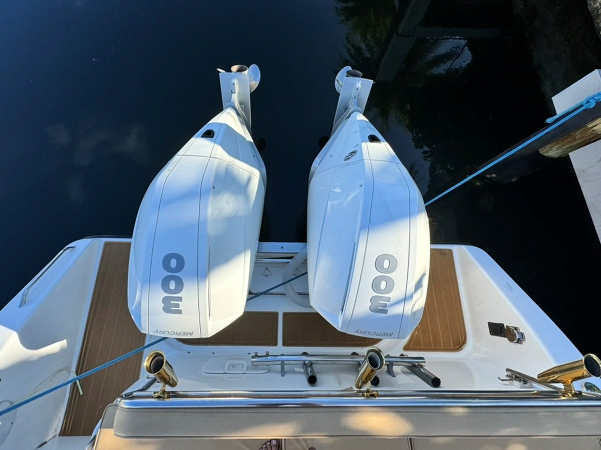 https://arconyachts.ams3.digitaloceanspaces.com/181096/conversions/large_4232797-optimize.jpg
