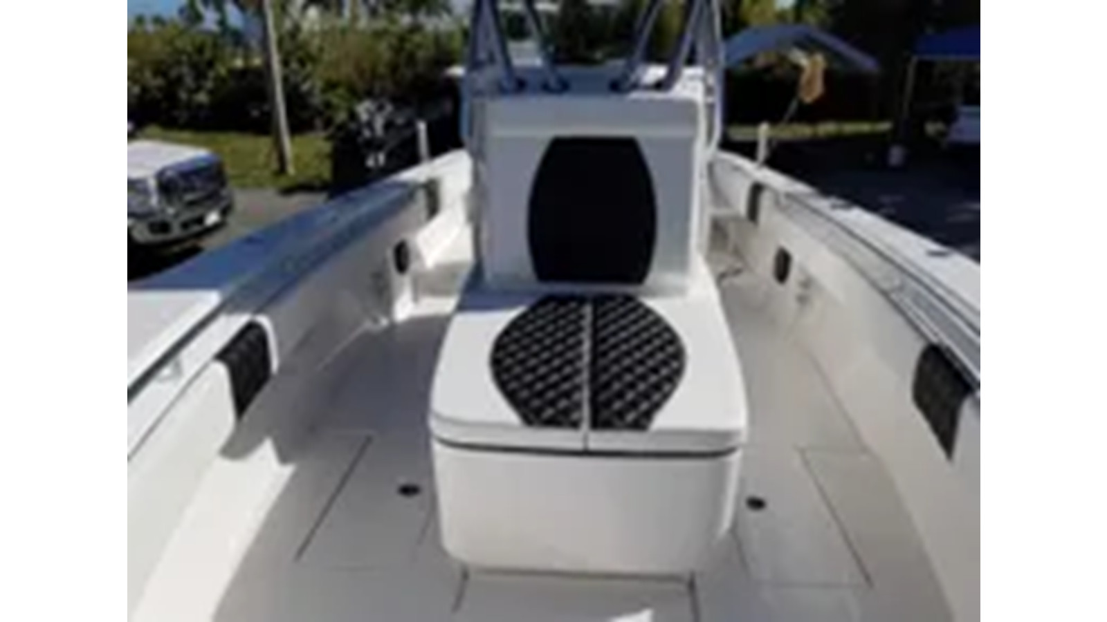 https://arconyachts.ams3.digitaloceanspaces.com/181325/conversions/large_4328073-optimize.jpg