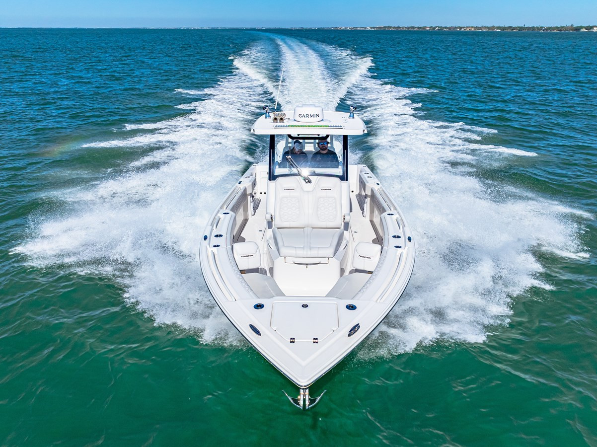 https://arconyachts.ams3.digitaloceanspaces.com/181542/conversions/large_4565092-optimize.jpg