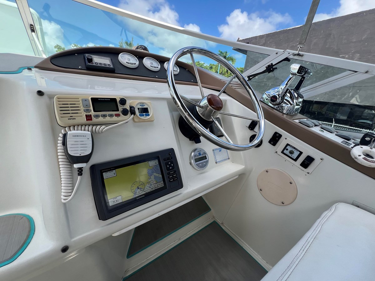 https://arconyachts.ams3.digitaloceanspaces.com/181659/conversions/large_4581952-optimize.jpg