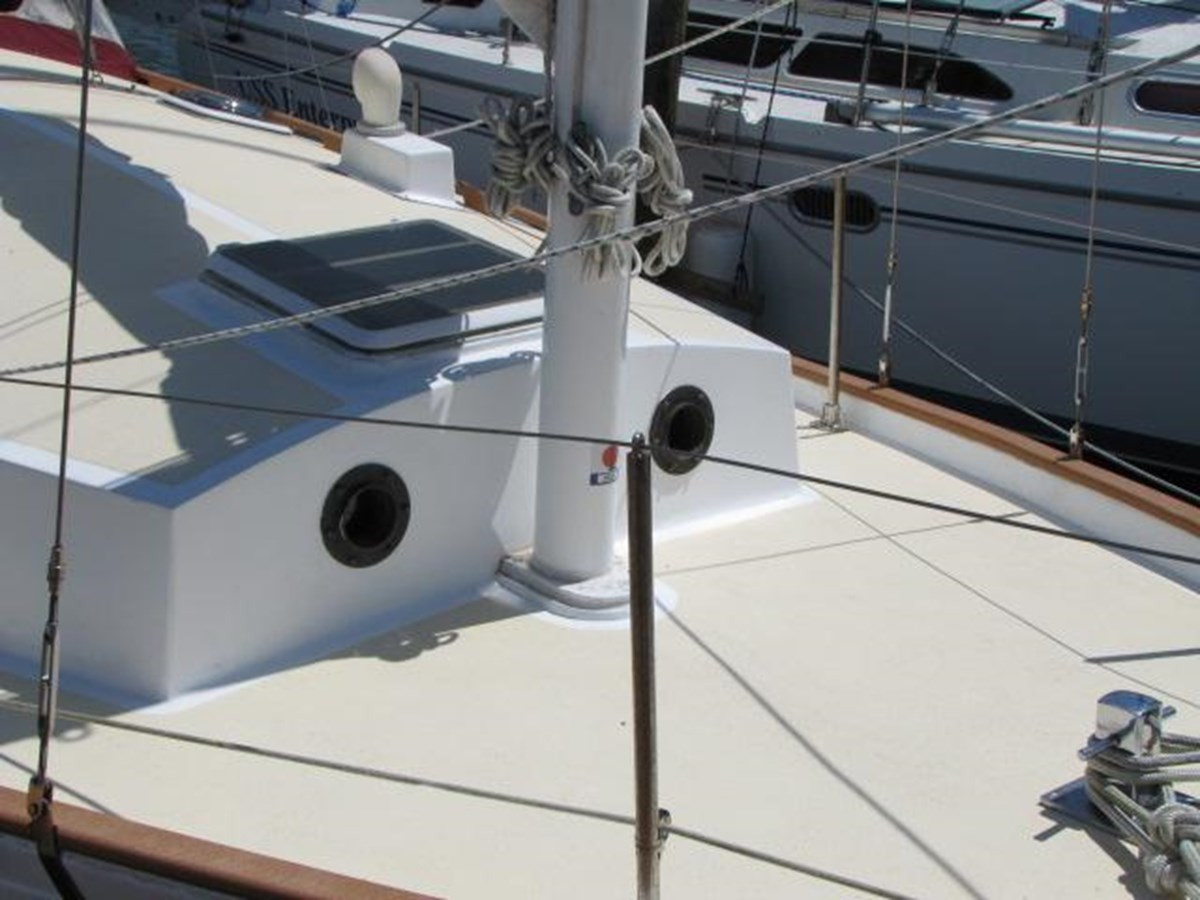https://arconyachts.ams3.digitaloceanspaces.com/181713/conversions/large_4609608-optimize.jpg